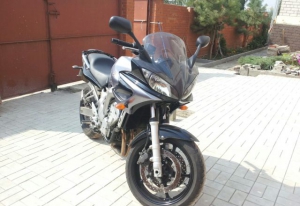 Yamaha Fazer FZ6-S 